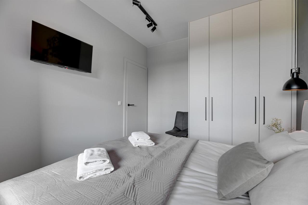 Flatbook - City Center Apartments Doki Living Γκντανσκ Εξωτερικό φωτογραφία