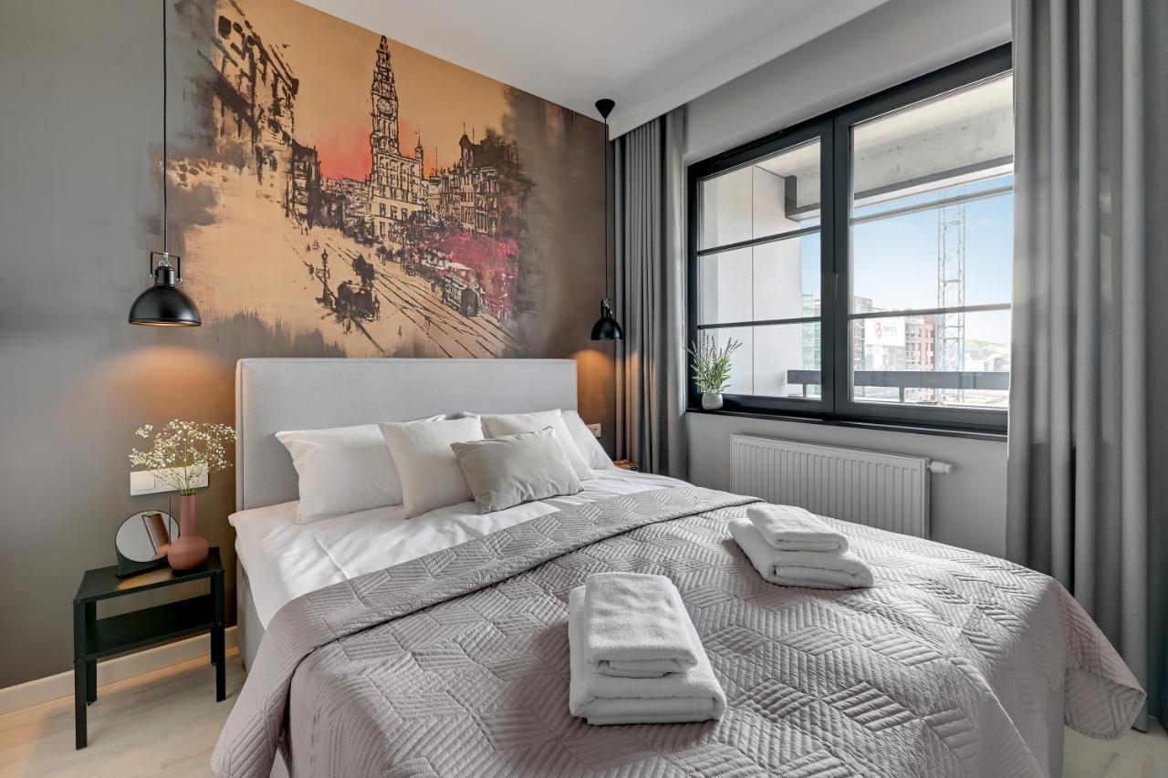 Flatbook - City Center Apartments Doki Living Γκντανσκ Εξωτερικό φωτογραφία